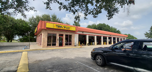 Tire Shop «Tires Plus», reviews and photos, 5996 Cypress Gardens Blvd, Winter Haven, FL 33884, USA