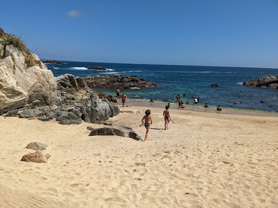 Playa Estacahuite