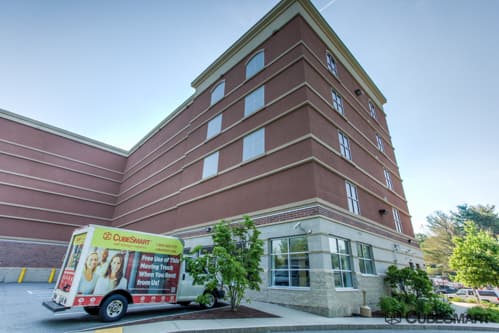 Self-Storage Facility «CubeSmart Self Storage», reviews and photos, 221 Fallon Rd, Stoneham, MA 02180, USA