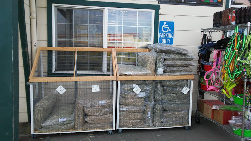 Pet Supply Store «Concord Feed Pet & Livestock Supplies», reviews and photos, 228 Hookston Rd, Pleasant Hill, CA 94523, USA