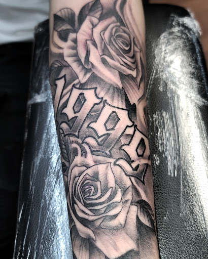 Explore playing cards tattoo ideas, creative tattoo ideas in Bronx, available at Tattoo Society Studio