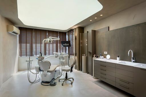 Laura Dental Center Turkey