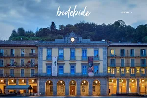 Hotel Bidebide Tolosa image