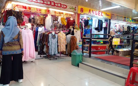 Pasar Beringharjo image