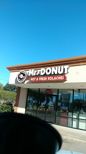 Donut Shop «Mr. Donut & Kolache», reviews and photos, 7322 Senate Ave, Jersey Village, TX 77040, USA