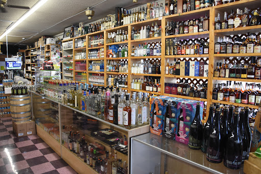 Liquor Store «Cellars Fine Wine & Spirits», reviews and photos, 10660 N 32nd St, Phoenix, AZ 85028, USA