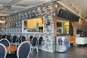 Valencia's Pizzeria & Restaurang image