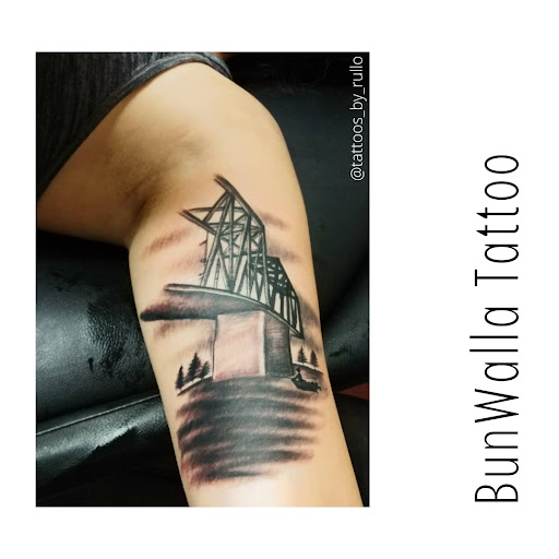 Tattoo Shop «Bloody Wolf Tattoo & Piercing & Tattoo Supply», reviews and photos, 4139 W Bell Rd, Phoenix, AZ 85053, USA