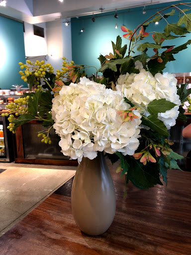 Coffee Shop «Intelligentsia Coffee Millennium Park Coffeebar», reviews and photos, 53 E Randolph St, Chicago, IL 60601, USA