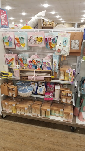 Department Store «HomeGoods», reviews and photos, 2718 Hylan Blvd, Staten Island, NY 10306, USA