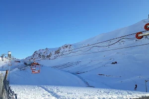 FereydounShahr Ski Resort image