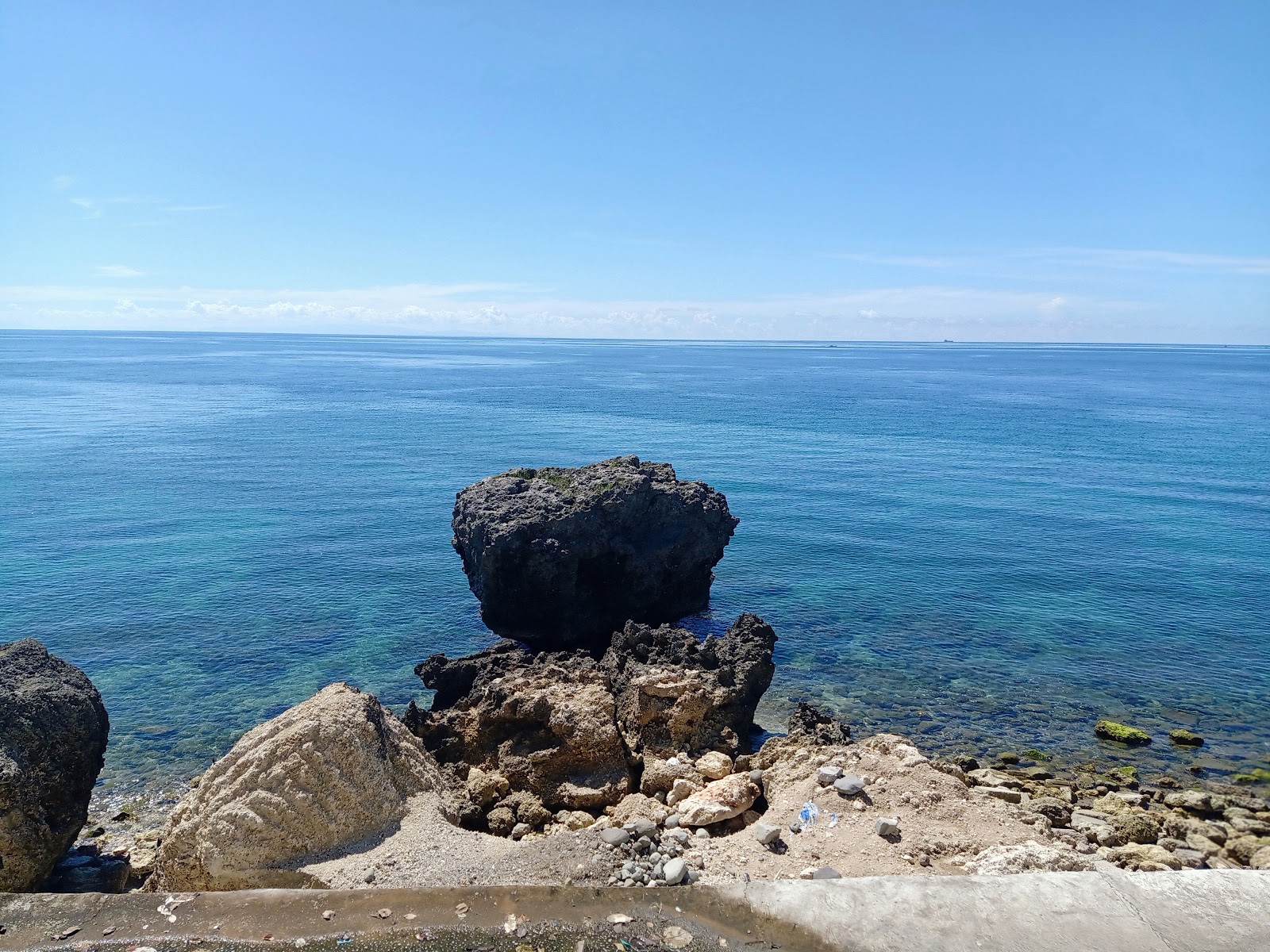 Foto di Panaon Beach con parzialmente pulito livello di pulizia