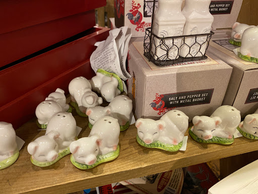 American Restaurant «Cracker Barrel Old Country Store», reviews and photos, 6699 S Semoran Blvd, Orlando, FL 32822, USA