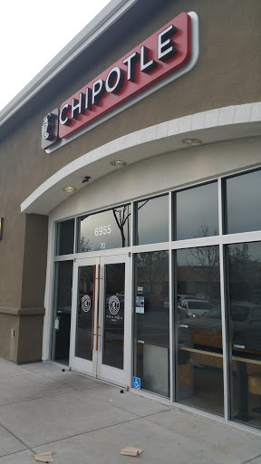 Shopping Mall «Gilroy Crossing Shopping Center», reviews and photos, 6915 Camino Arroyo, San Jose, CA 95112, USA