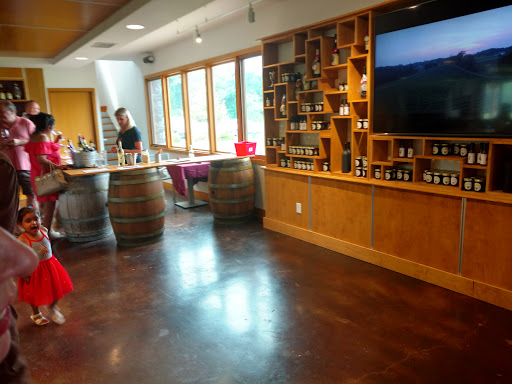 Winery «Chrysalis Vineyards at The Ag District», reviews and photos, 39025 John Mosby Hwy, Middleburg, VA 20117, USA