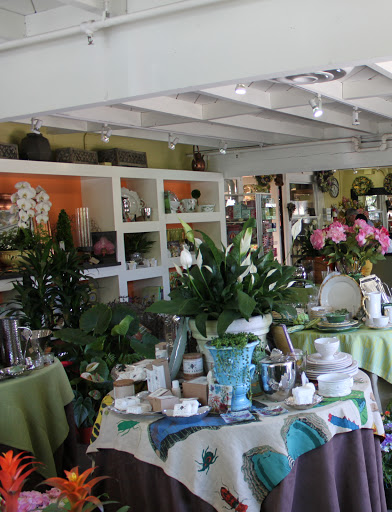 Garden Center «Ladera Garden & Gifts», reviews and photos, 3130 Alpine Rd #380, Portola Valley, CA 94028, USA