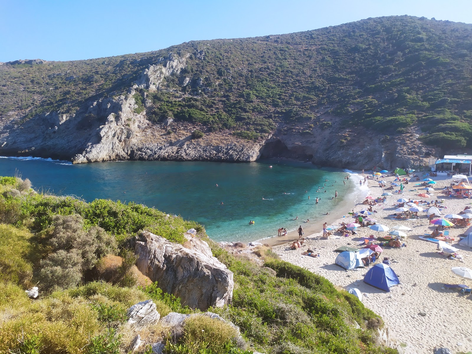 Photo of Armirichi beach amenities area