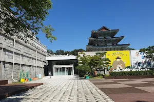 The Children’s Museum of the National Folk Museum of Korea image