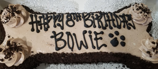 Pet Supply Store «Three Dog Bakery Inc», reviews and photos, 13904 Town Center Blvd # 200, Noblesville, IN 46060, USA