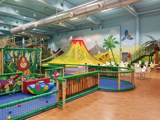 Leo's Lekeland Children's Amusement Center