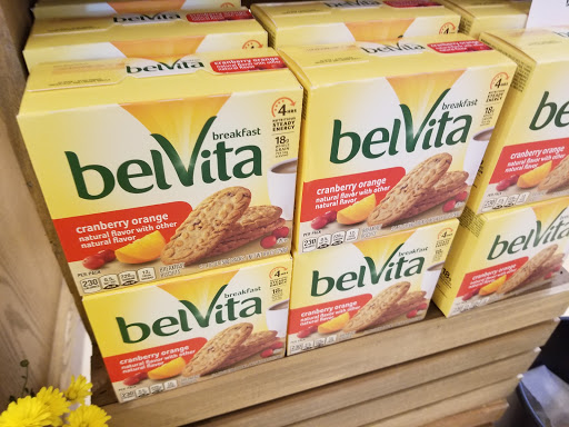 Grocery Store «Lowes Foods of Boone», reviews and photos, 267 New Market Centre, Boone, NC 28607, USA