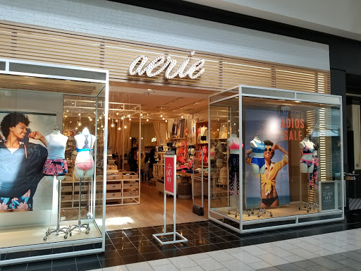 Clothing Store «AEO & Aerie Store», reviews and photos, 9767 SW Washington Square Rd, Tigard, OR 97223, USA