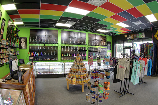 Tobacco Shop «Best Buds Smoke Shop», reviews and photos, 1730 E Apache Blvd #105, Tempe, AZ 85281, USA
