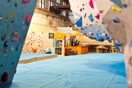 Climbing walls in Nottingham