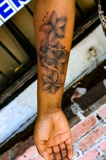 Body Piercing Shop «Ink Fever Tattoos and Body Piercing», reviews and photos, 5576 Mission Boulevard, Riverside, CA 92509, USA