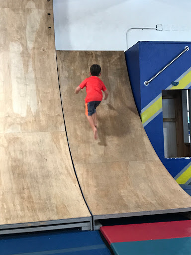 Parkour Spot «Vault PK», reviews and photos, 1275 Sartori Ave, Torrance, CA 90501, USA