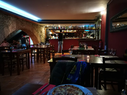 Información y opiniones sobre Bar Braseria Dolmen de Vilasar De Dalt