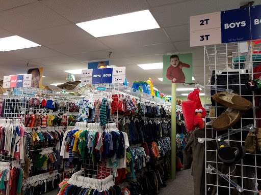 Baby clothing store Lansing
