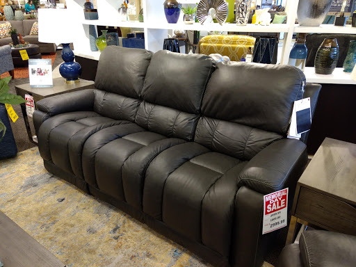 Furniture Store «La-Z-Boy Furniture Galleries», reviews and photos, 7070 SW Nyberg St, Tualatin, OR 97062, USA