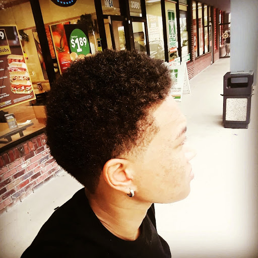 Barber Shop «CUT ABOVE THE REST Barbershop», reviews and photos, 3372 S University Dr, Miramar, FL 33025, USA