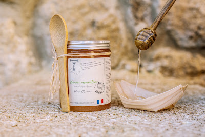 TOP ESSENTIEL à Grans