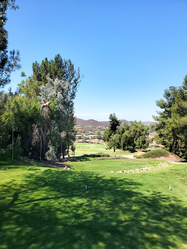 Indoor golf course Chula Vista
