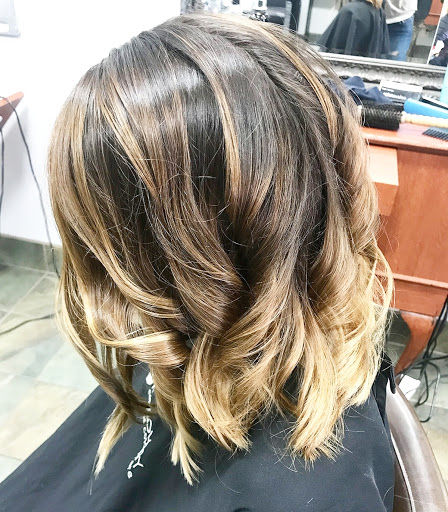 Beauty Salon «Salon Avalon», reviews and photos, 1659 17th Ave E, Shakopee, MN 55379, USA