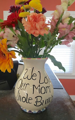 Art Studio «Inspirations Ceramic & Art Cafe», reviews and photos, 400 9th St, Wenatchee, WA 98801, USA