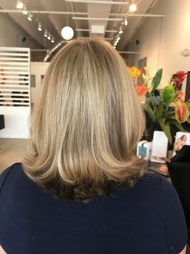 Beauty Salon «Zuka Beauty Lounge», reviews and photos, 15400 Biscayne Blvd, Aventura, FL 33160, USA