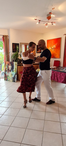 Rezensionen über Tango du Plexus in Lausanne - Tanzschule