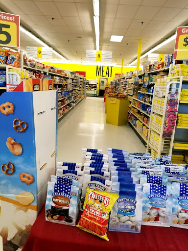 Grocery Store «Harveys Supermarket», reviews and photos, 202 S Main St, Swainsboro, GA 30401, USA