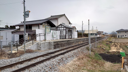 龍岡城駅