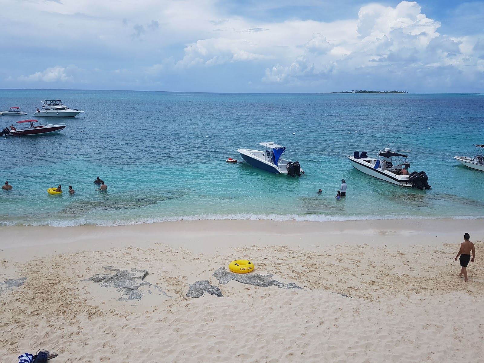 Sandy Toes beach photo #8