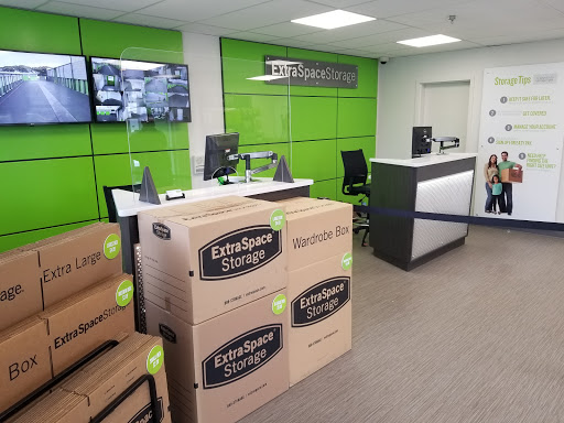 Storage Facility «Extra Space Storage», reviews and photos, 477 Harbor Blvd, Belmont, CA 94002, USA