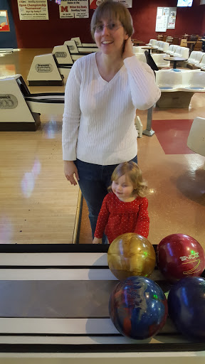 Bowling Alley «Maplewood Lanes», reviews and photos, 830 Woodland Dr E, Saline, MI 48176, USA