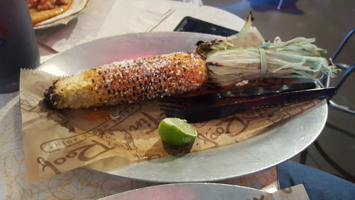 Live Music Bar «Tin Roof», reviews and photos, 316 Broadway, Nashville, TN 37201, USA