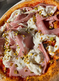 Plats et boissons du Restaurant Ecco Fatto Pizza Emporter Da Sandro à Montgenèvre - n°3
