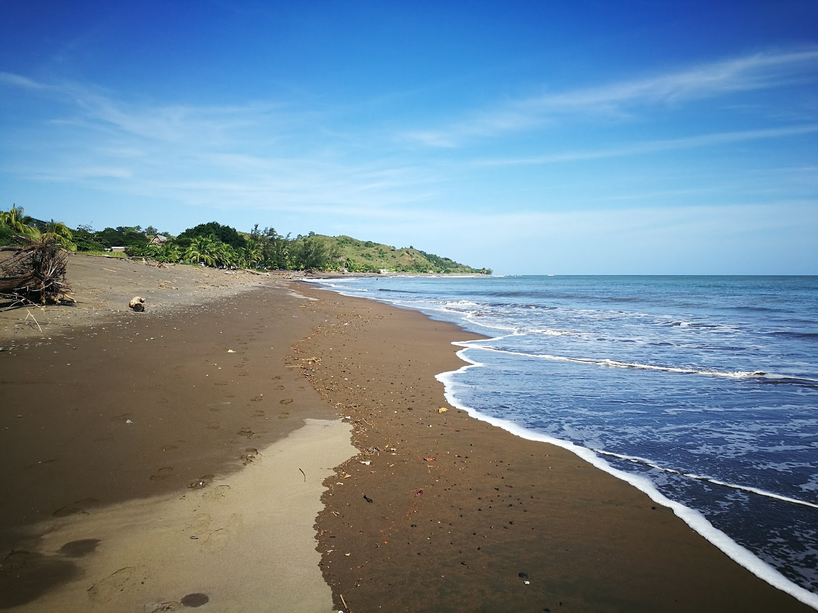 Foto di Guanico Abajo Beach con parzialmente pulito livello di pulizia