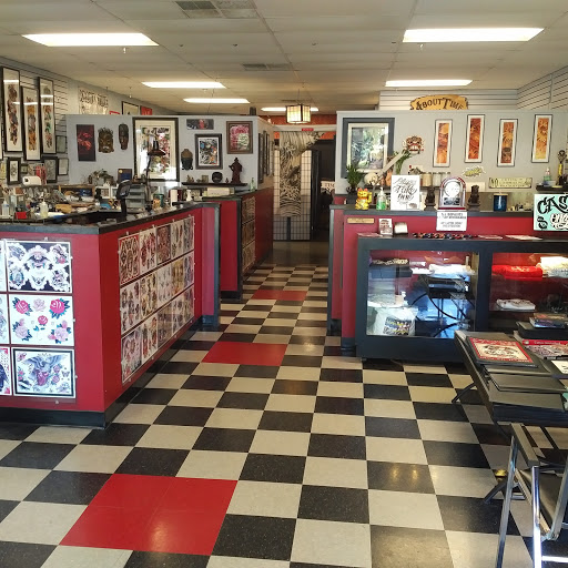 Tattoo Shop «About Time Tattoo and Body Piercing», reviews and photos, 295 Daniel Webster Hwy #4b, Nashua, NH 03060, USA