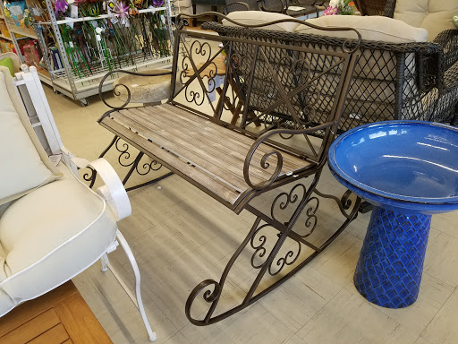 Home Goods Store «Tuesday Morning», reviews and photos, 2674 Bienville Blvd, Ocean Springs, MS 39564, USA